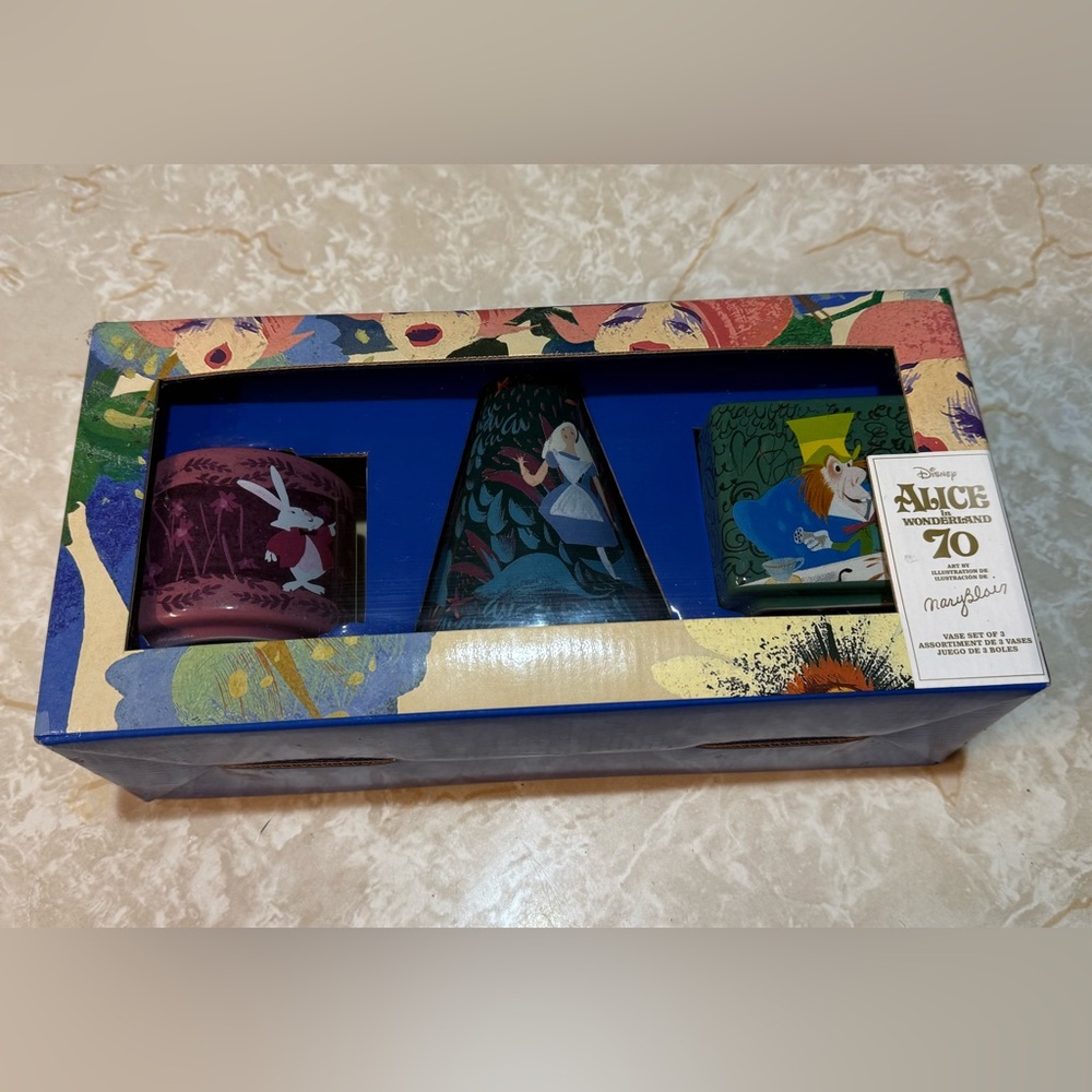 Disney‎ Alice in Wonderland 70th Anniversary Mary Blair Vase Set 3 NEW